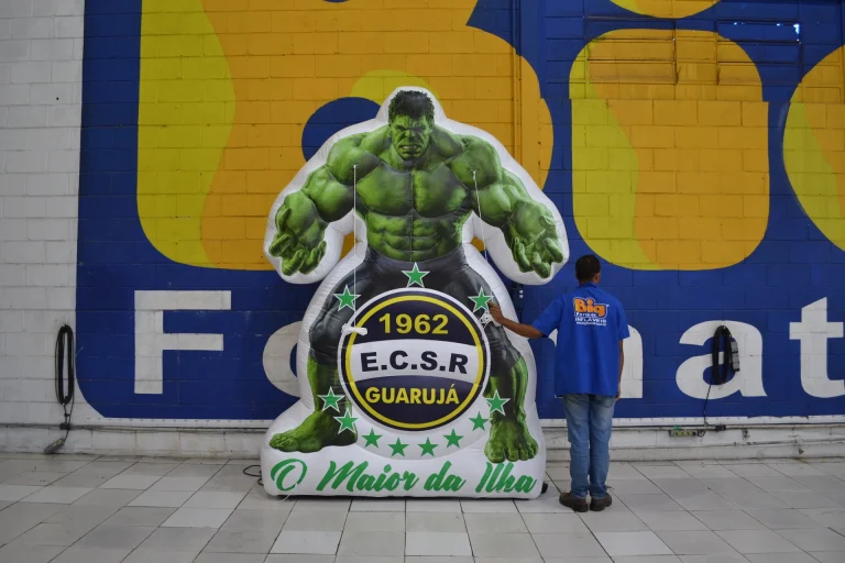 Mascote inflável