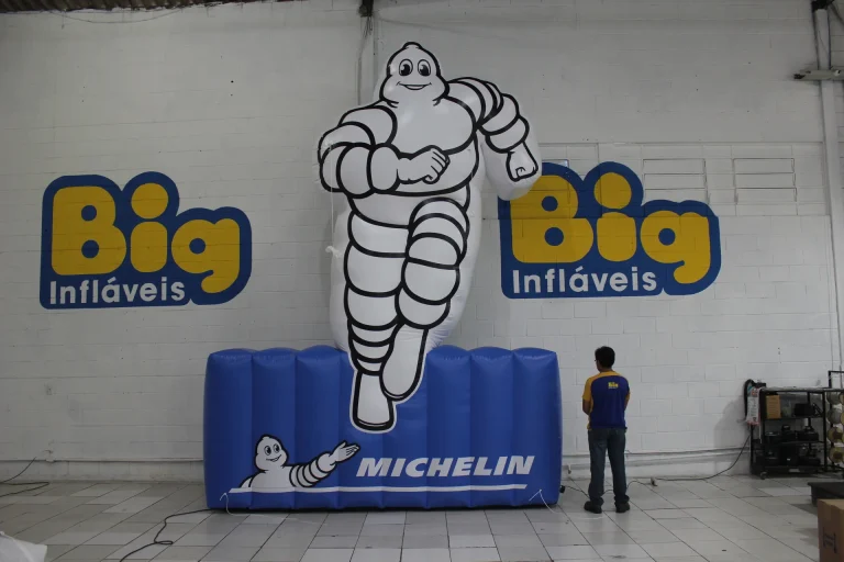 Mascote inflável