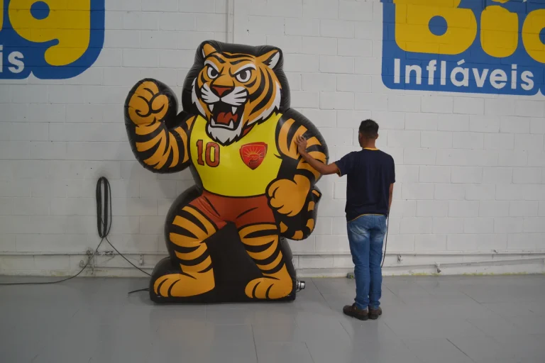 Mascote inflável