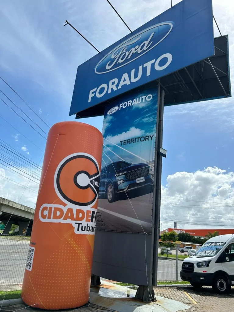 Totem inflável