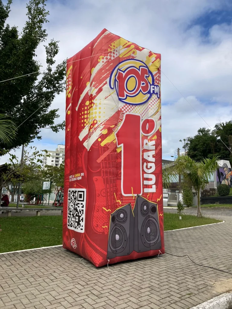 Totem inflável