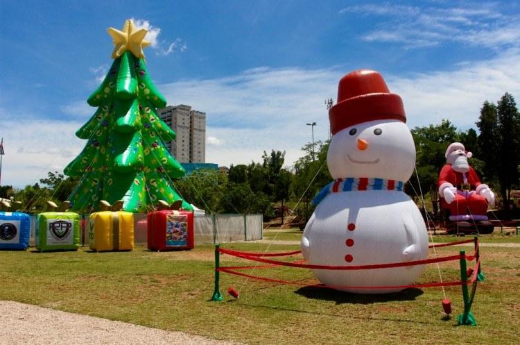 Papai Noel inflável